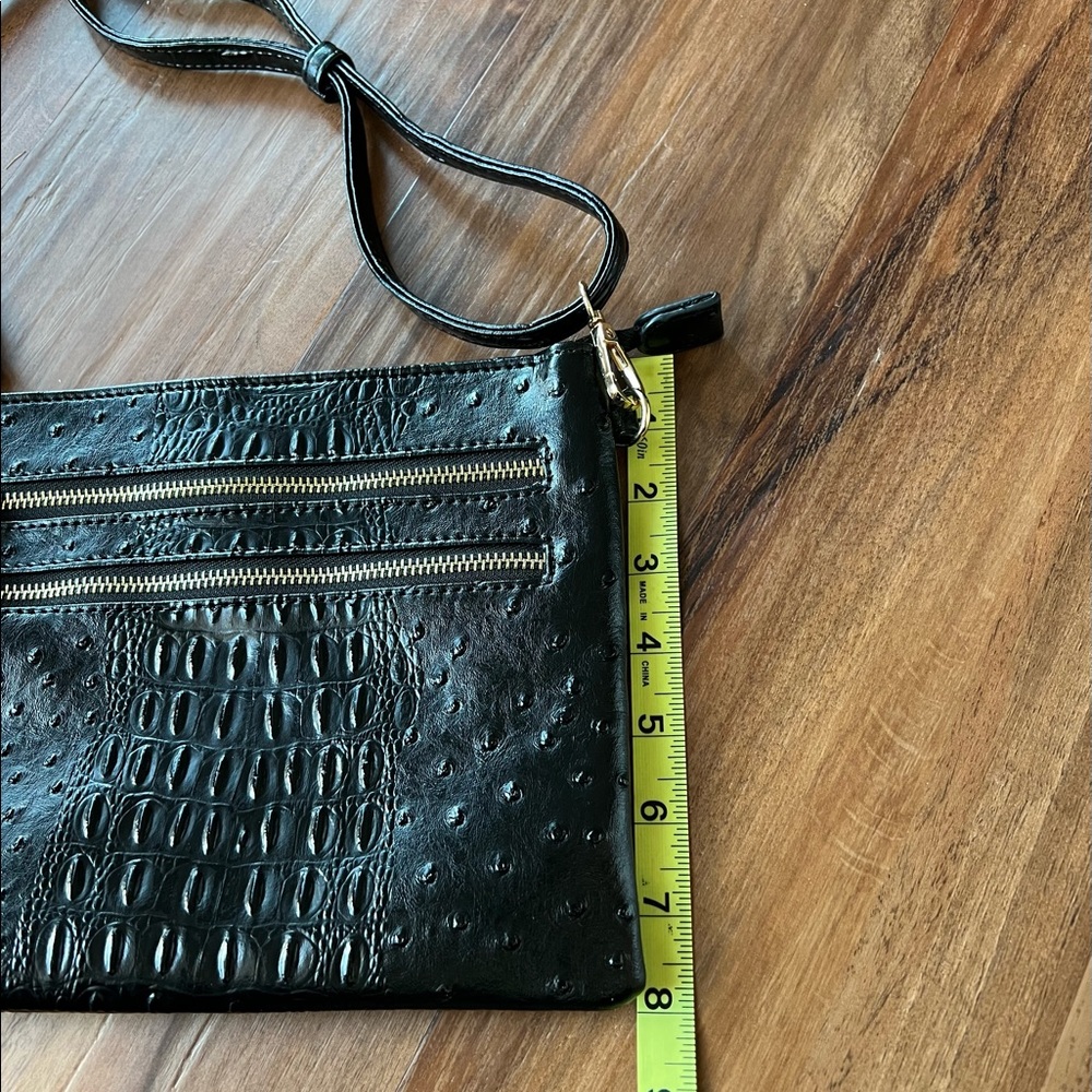 NWT Poppi Vegan Black Croco Leather Crossbody Bag! - Picture 10 of 11